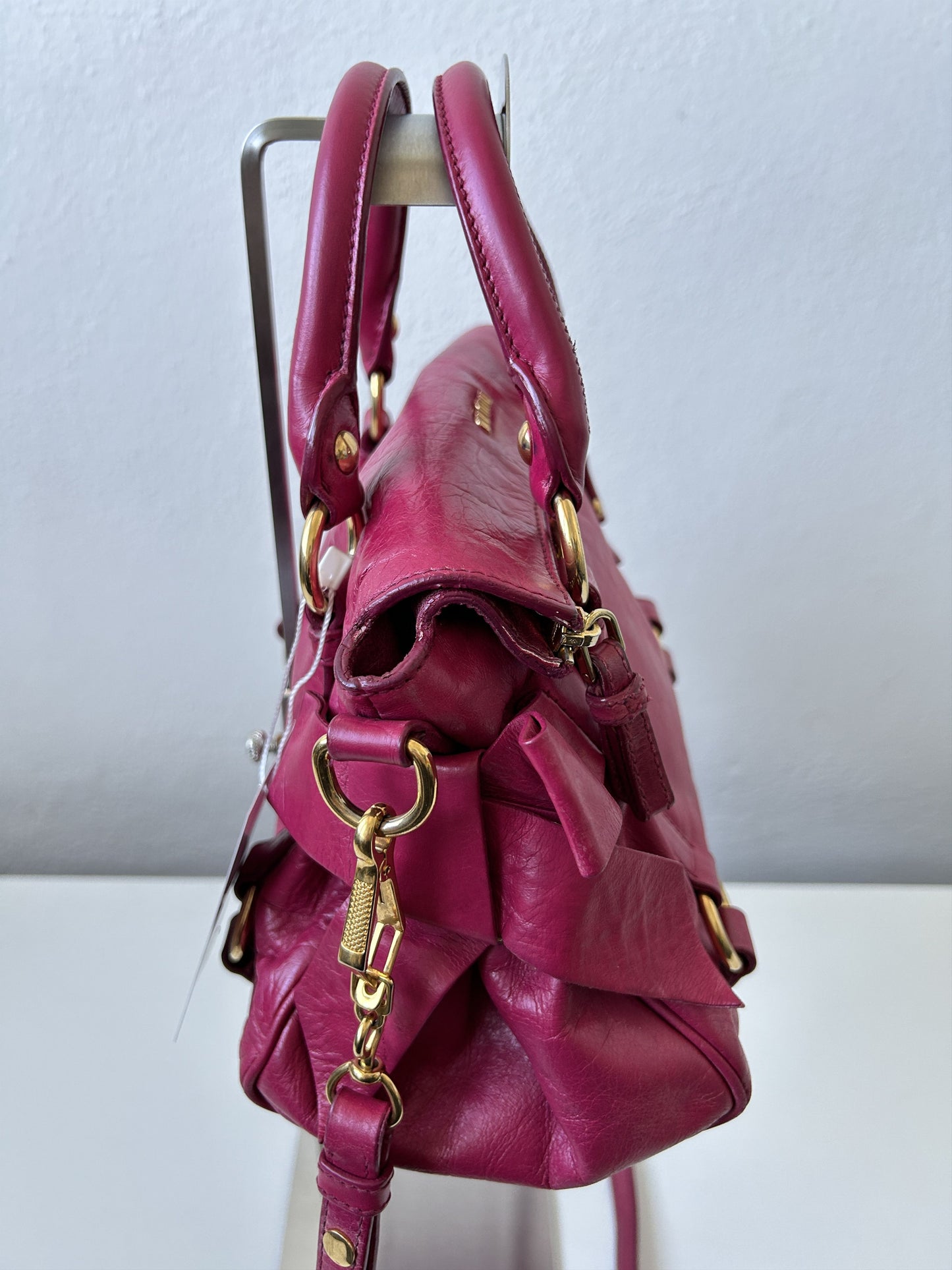 Vintage y2k miu miu vitello bow bag in pink