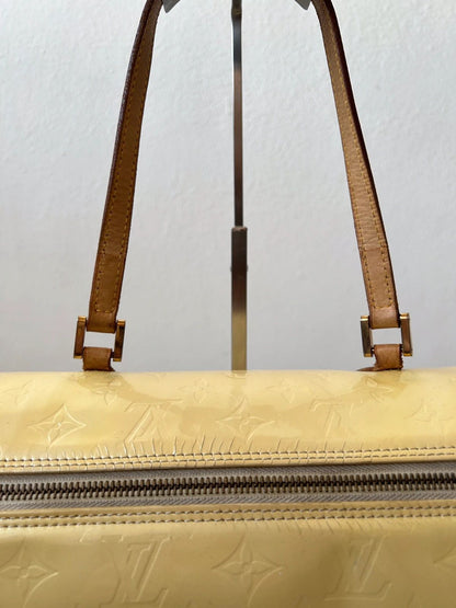 Louis Vuitton Bedford vernis monogram patent leather handbag