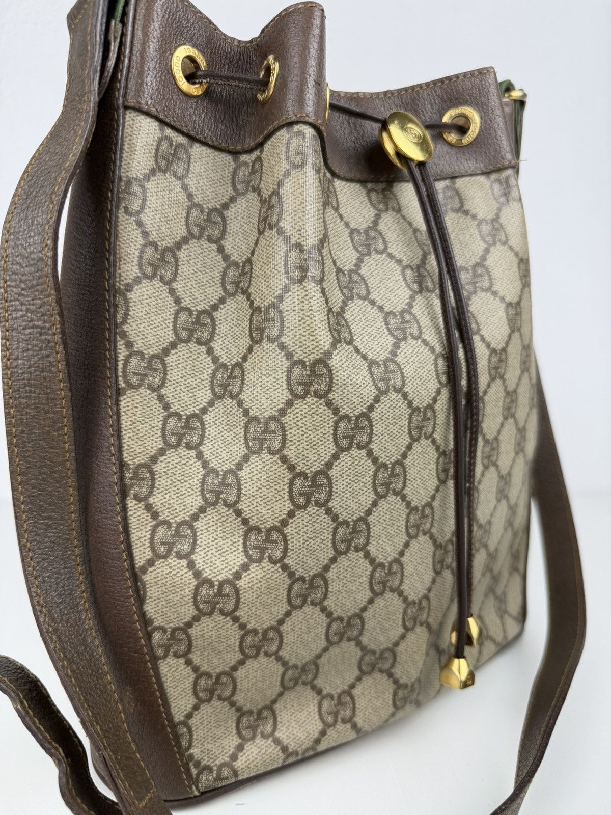 Vintage 80s Gucci monogram drawstring bucket bag