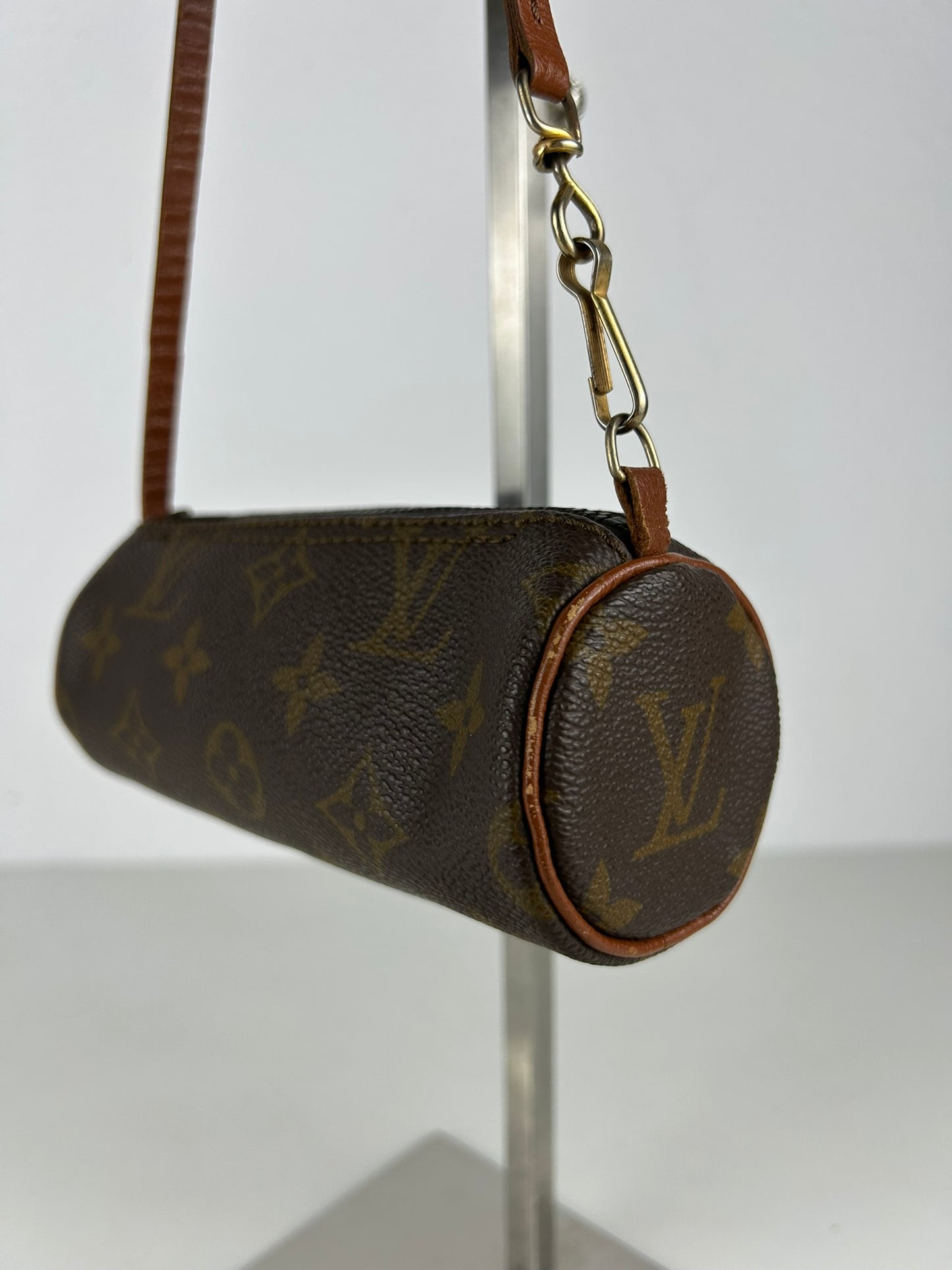 Vintage 80s Louis Vuitton monogram Papillon mini pouch bag