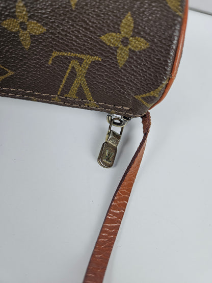 Vintage 80s Louis Vuitton monogram Papillon mini pouch bag