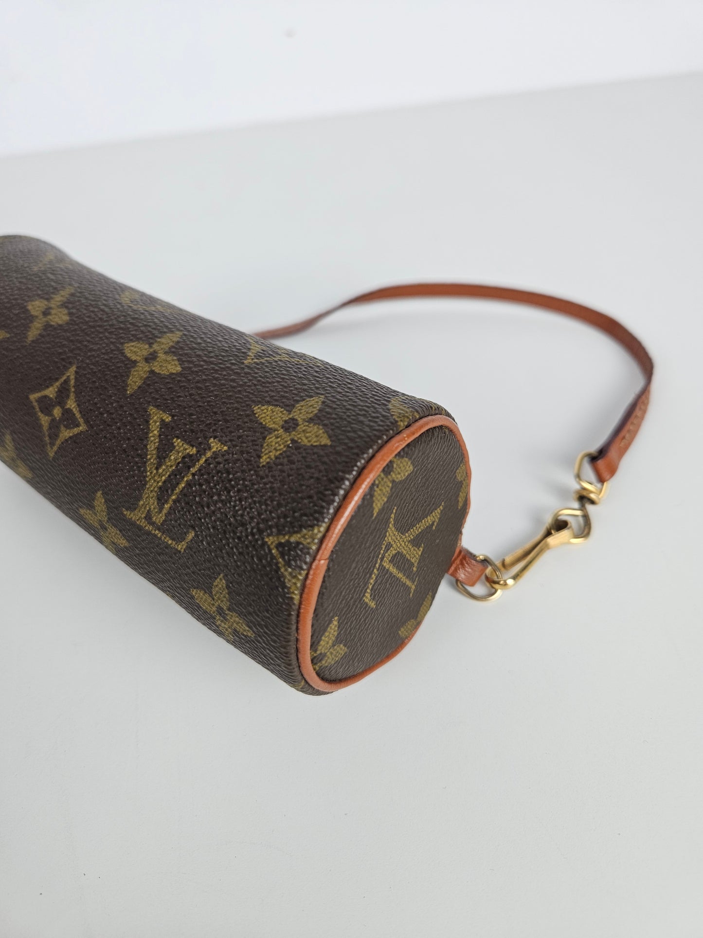 Vintage 80s Louis Vuitton monogram Papillon mini pouch bag