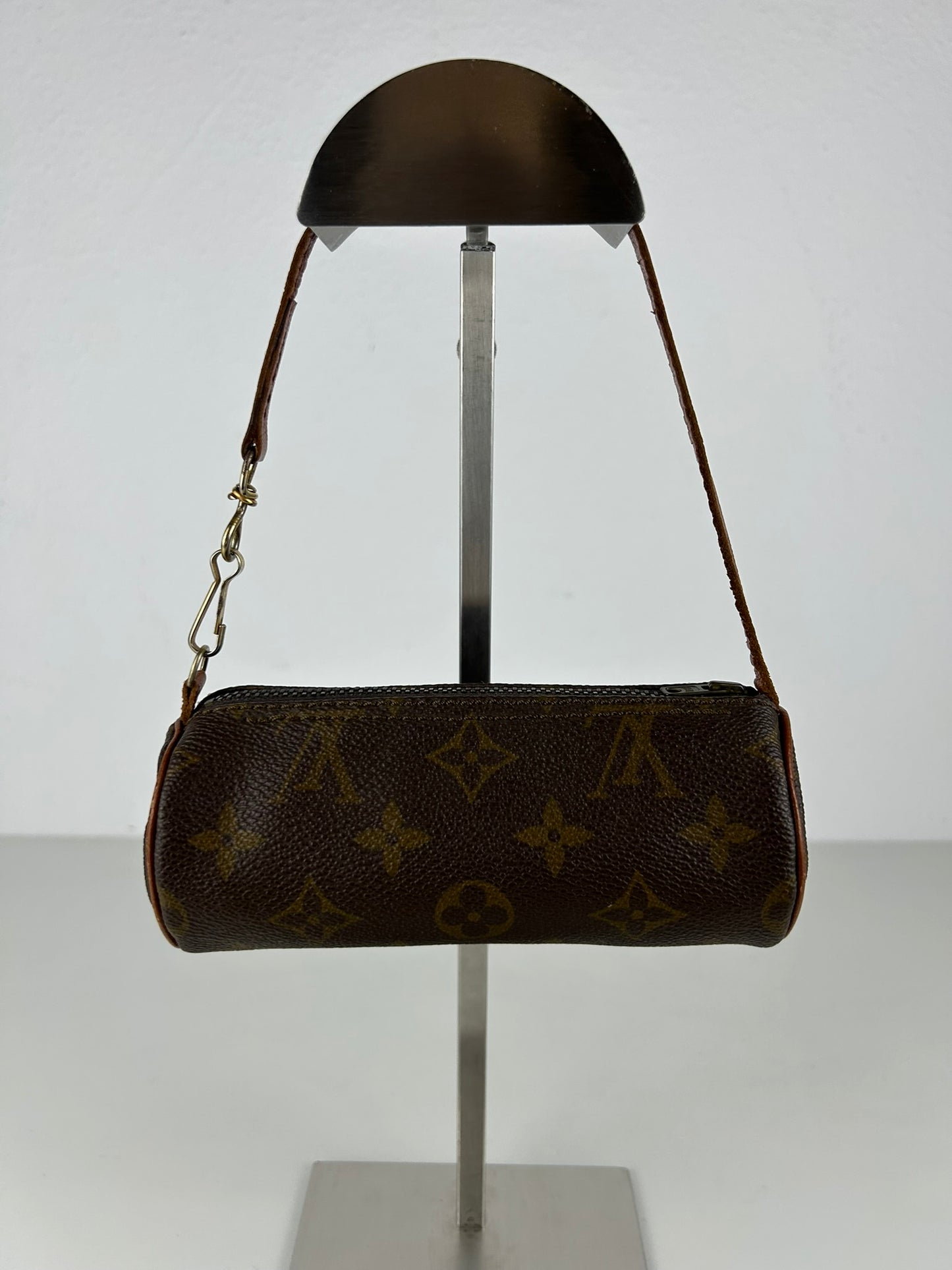 Vintage 80s Louis Vuitton monogram Papillon mini pouch bag