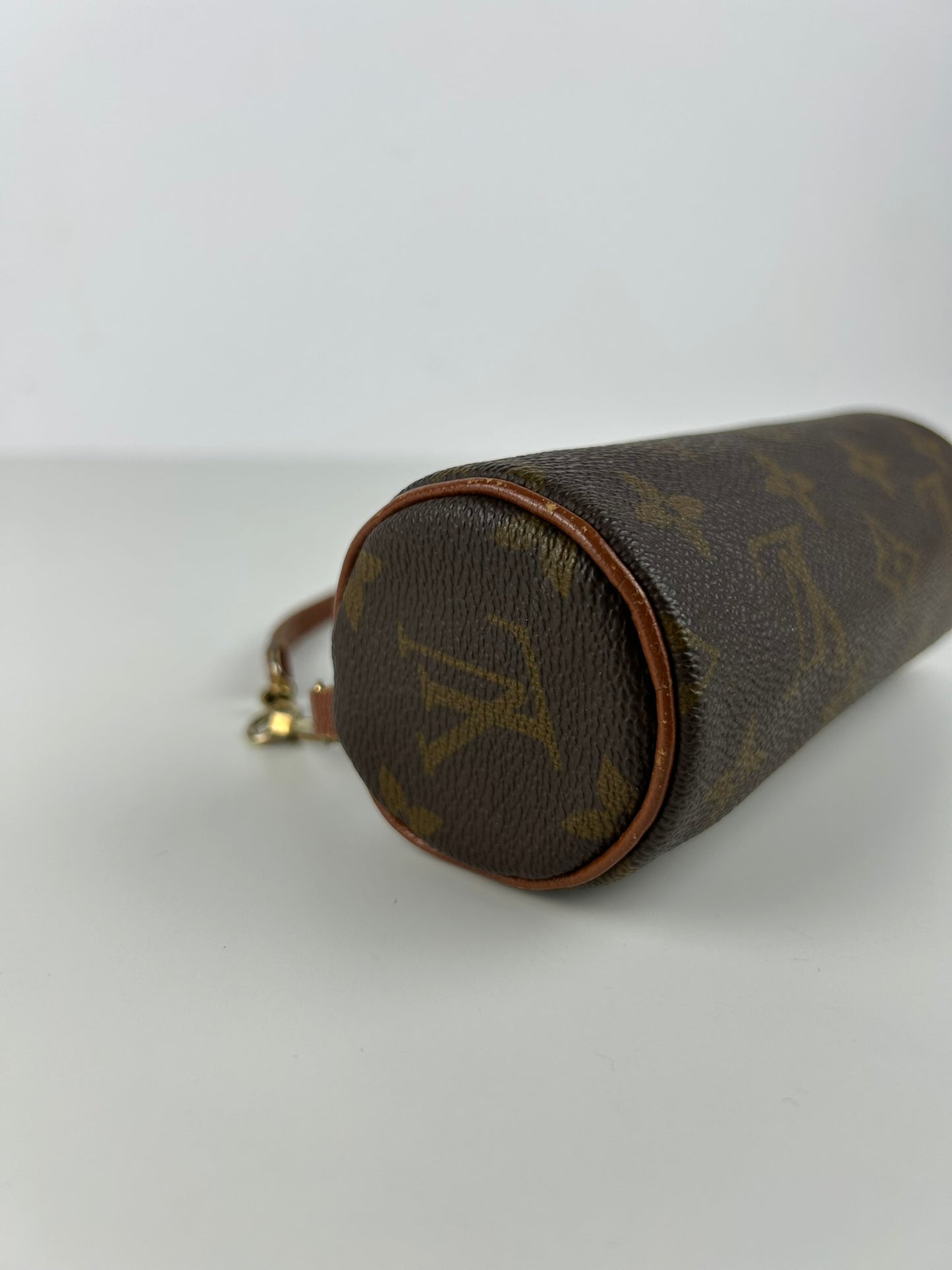 Vintage 80s Louis Vuitton monogram Papillon mini pouch bag