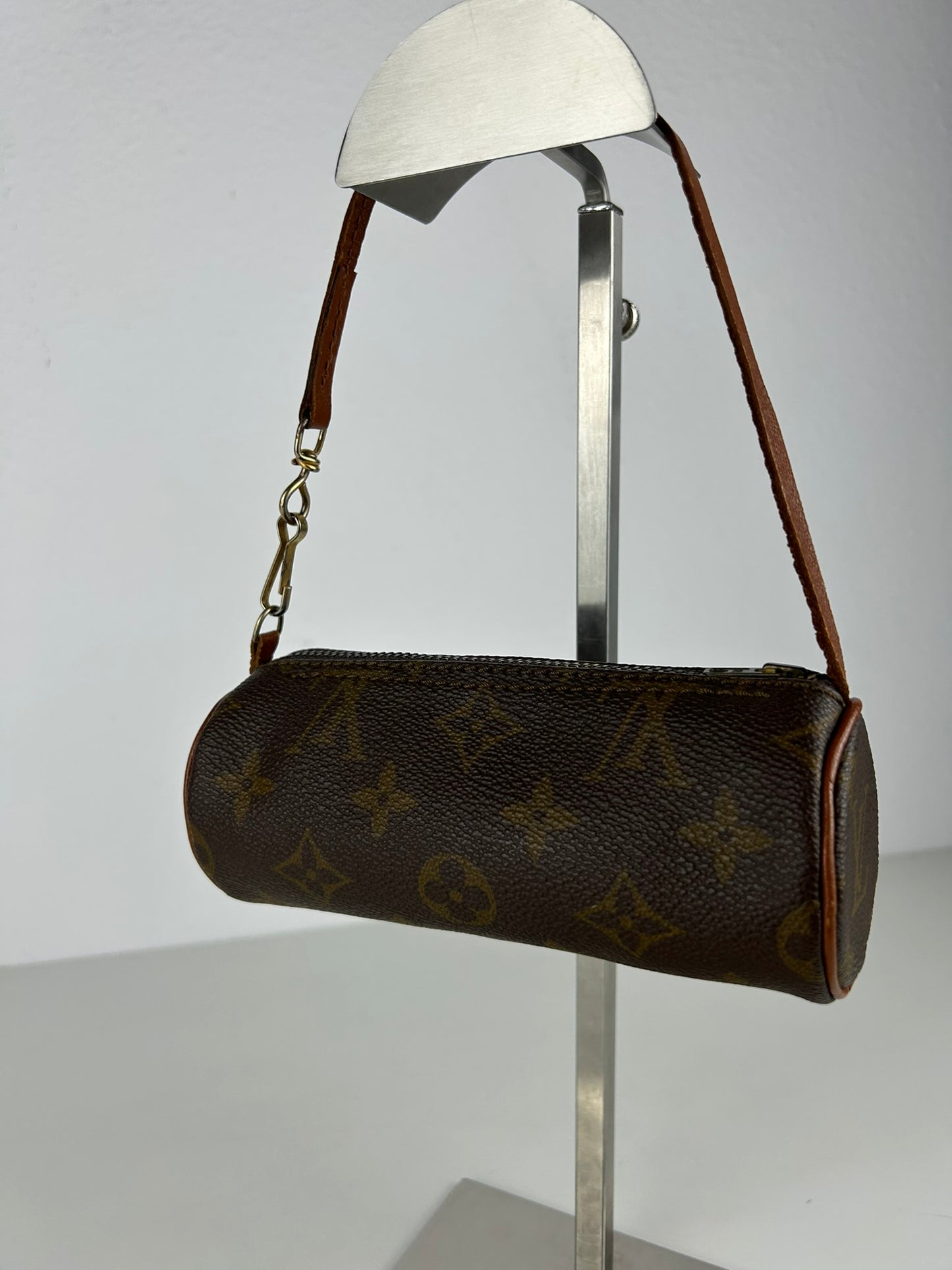 Vintage 80s Louis Vuitton monogram Papillon mini pouch bag
