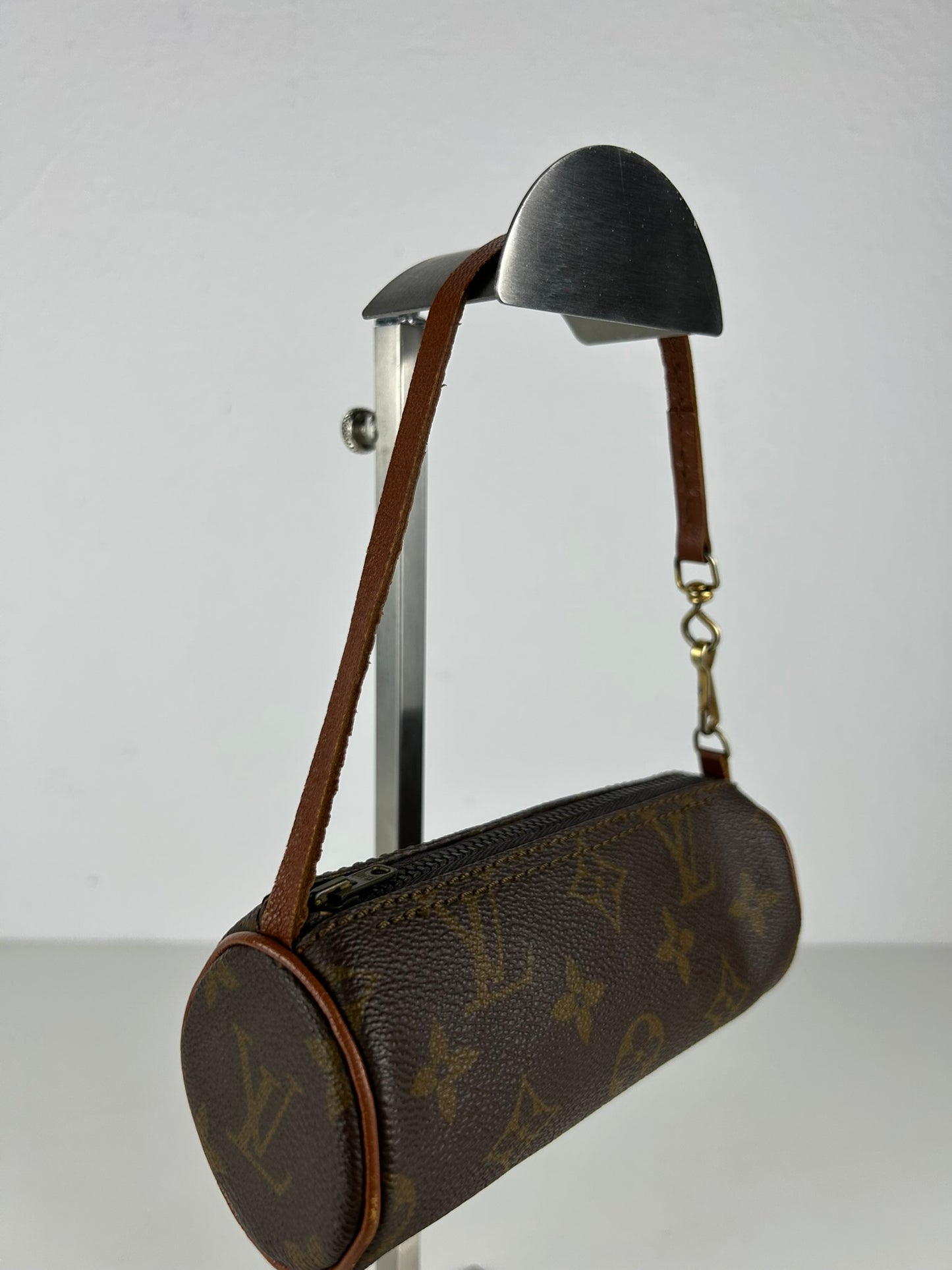 Vintage 80s Louis Vuitton monogram Papillon mini pouch bag